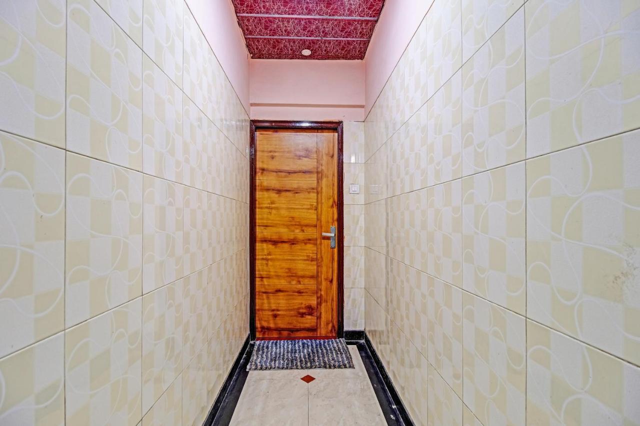 Oyo 80762 Hotel New Mini Mahal Turambhe Exteriér fotografie